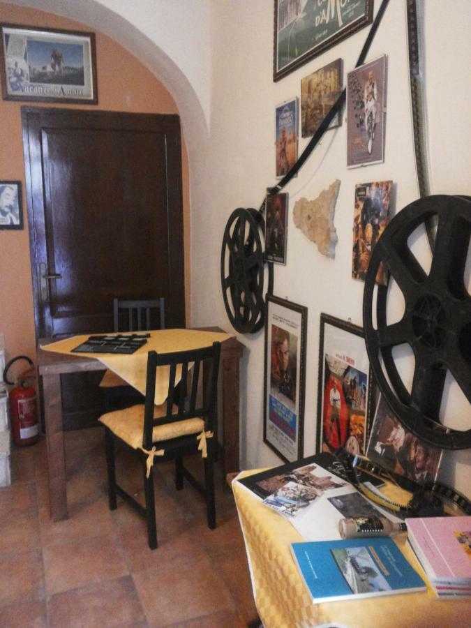 Casa Cinema Paradiso Чефалу Экстерьер фото